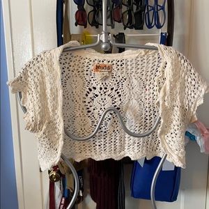 Mudd White Crochet Shawl